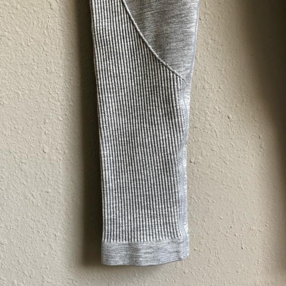 Leggings - Picture 3 of 6